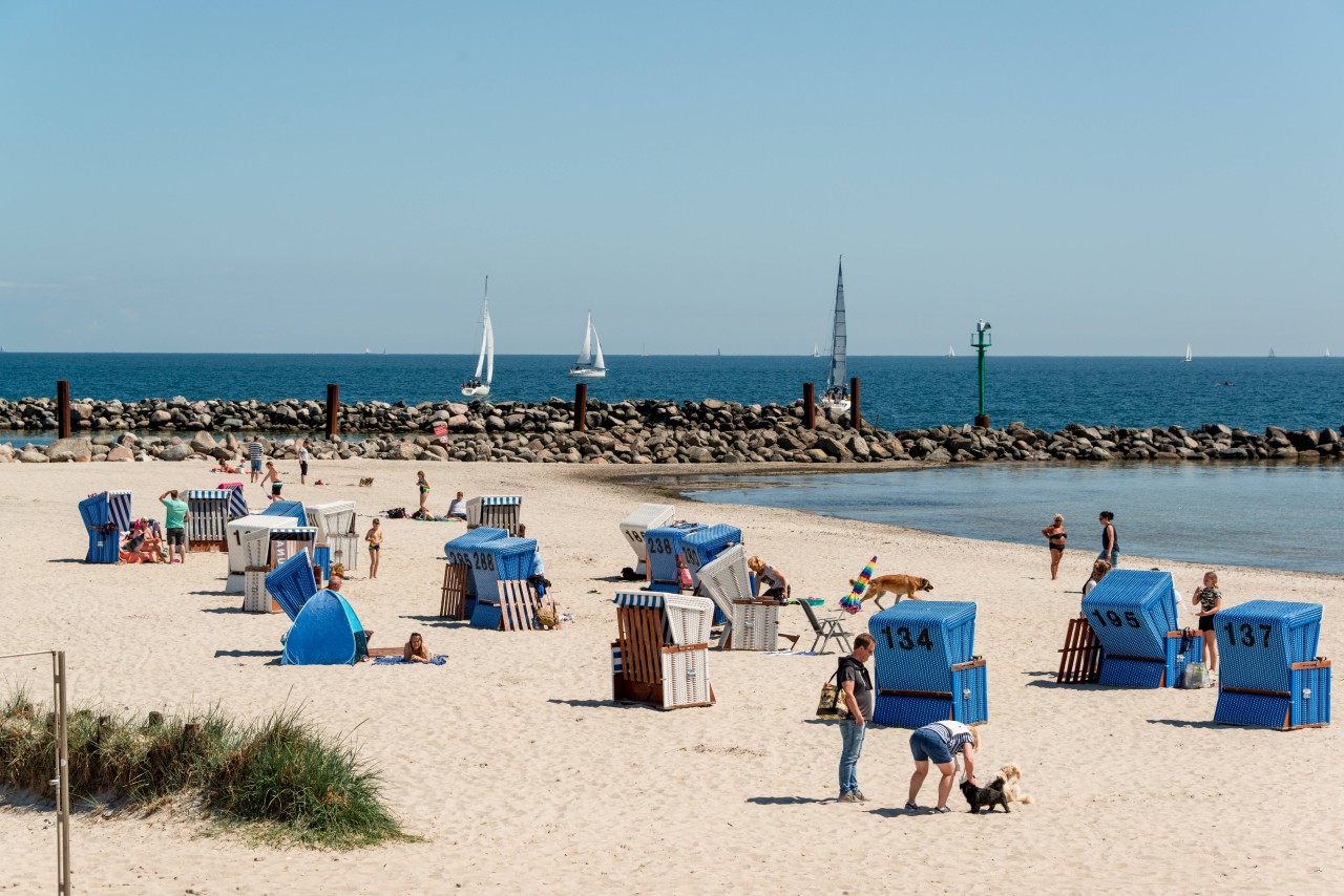 Der Andrang an der Ostsee und Nordsee ist in diesem Sommer groß (Symbolbild).