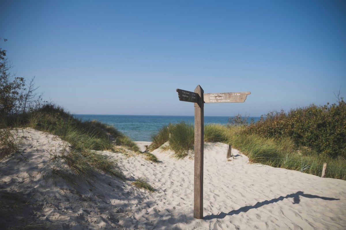 Ostsee-Strand von Zingst.jpg