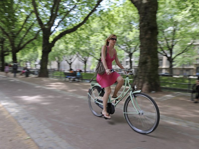 Schleswig-Holstein-Radlerin.jpg