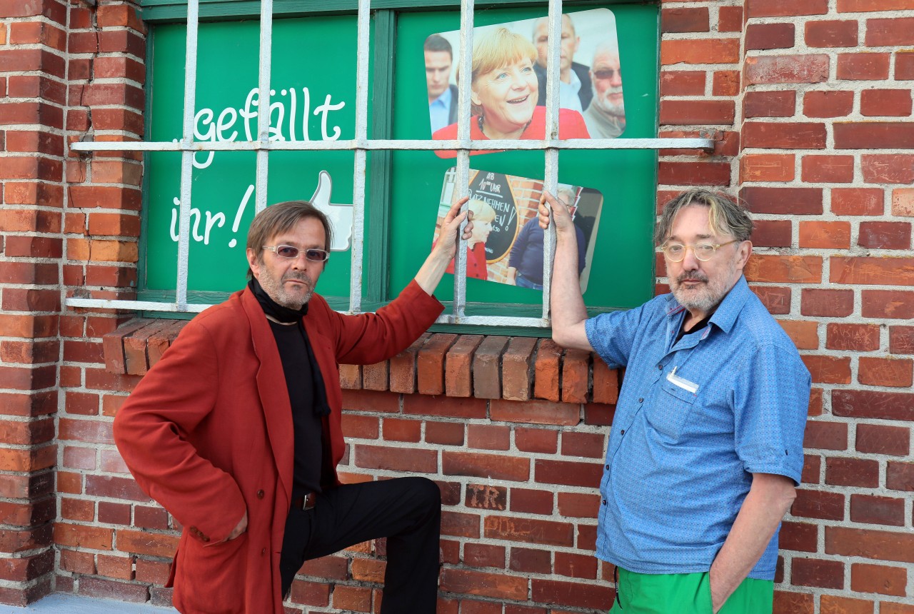 Die beiden Museumsbetreiber Michael Pauly (57, v.l.) und Werner Feurich (60).