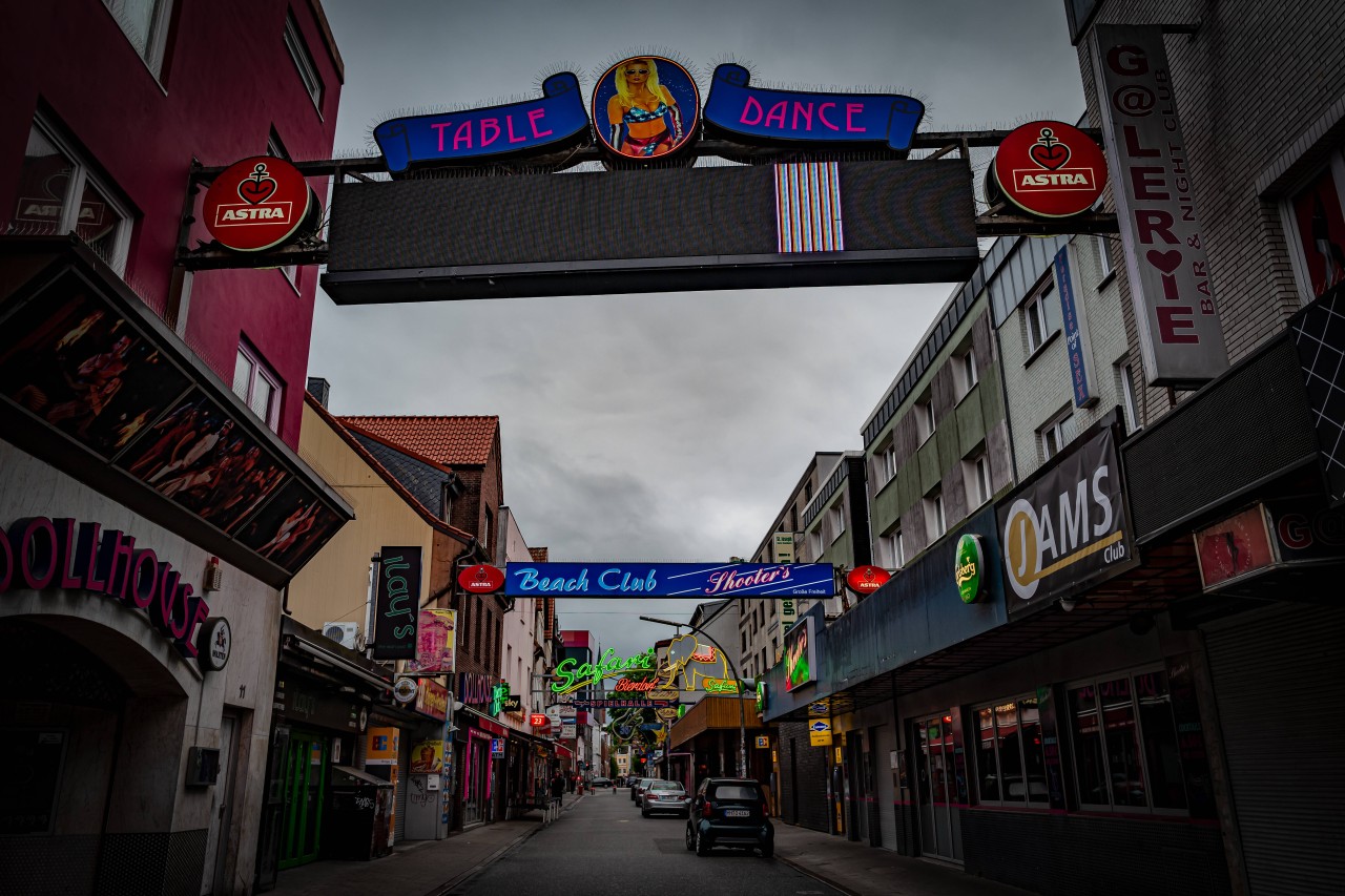 Urlaub in Norddeutschland: Ohne Reeperbahn kommen auch zigtausend Touristen weniger nach Hamburg.