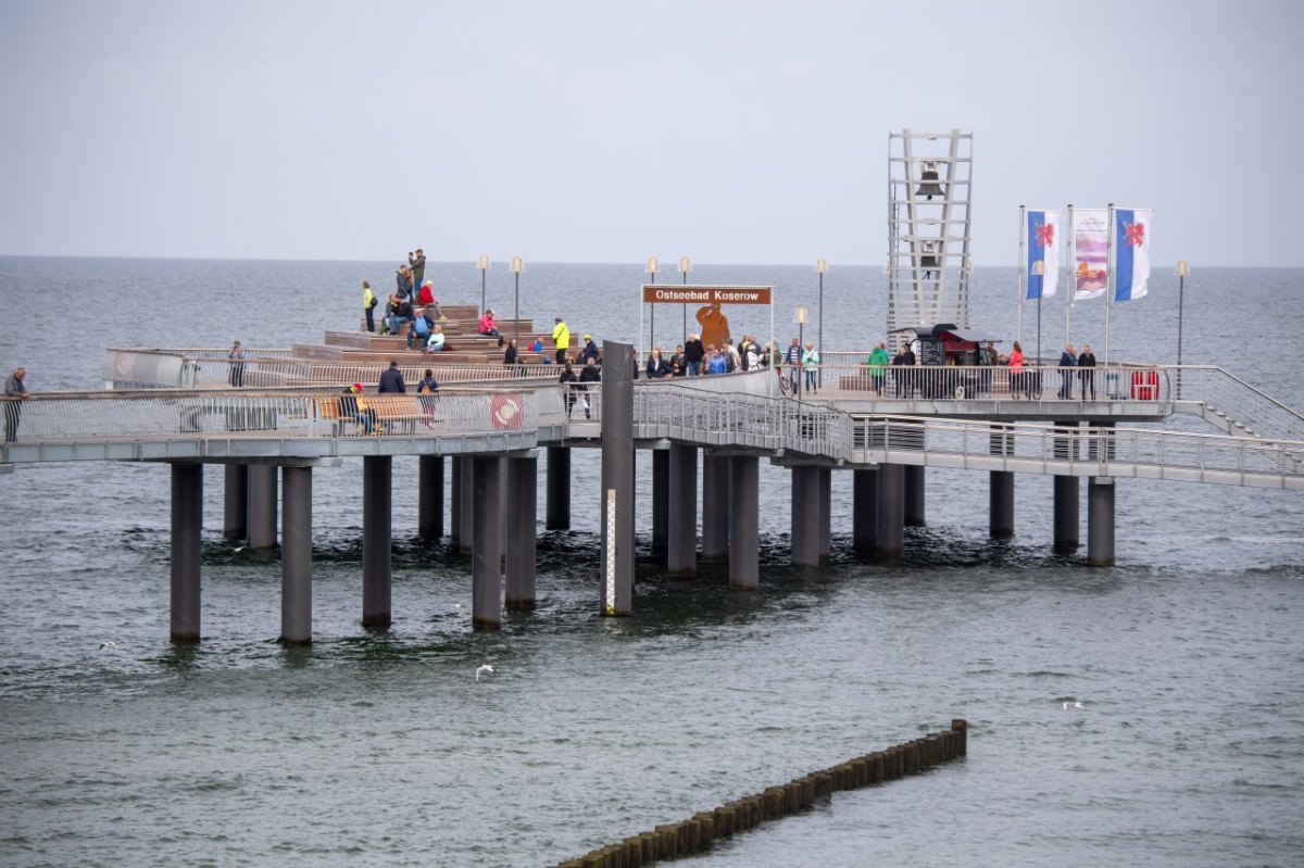 Usedom Koserow Seebrücke Heringsdorf Strandkorb Ostsee