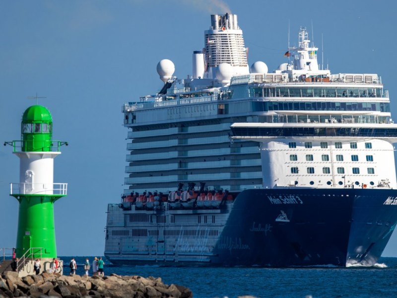 Mein Schiff.jpg