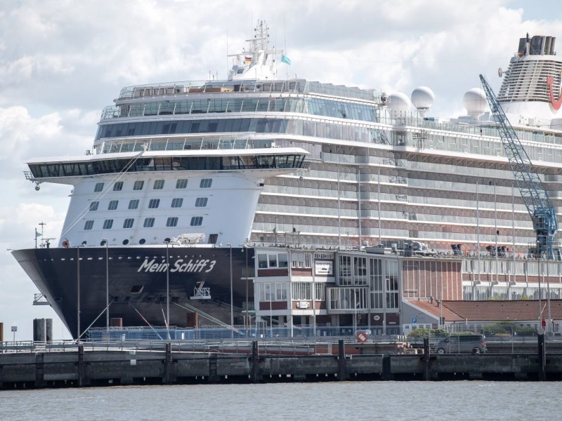Mein Schiff.jpg