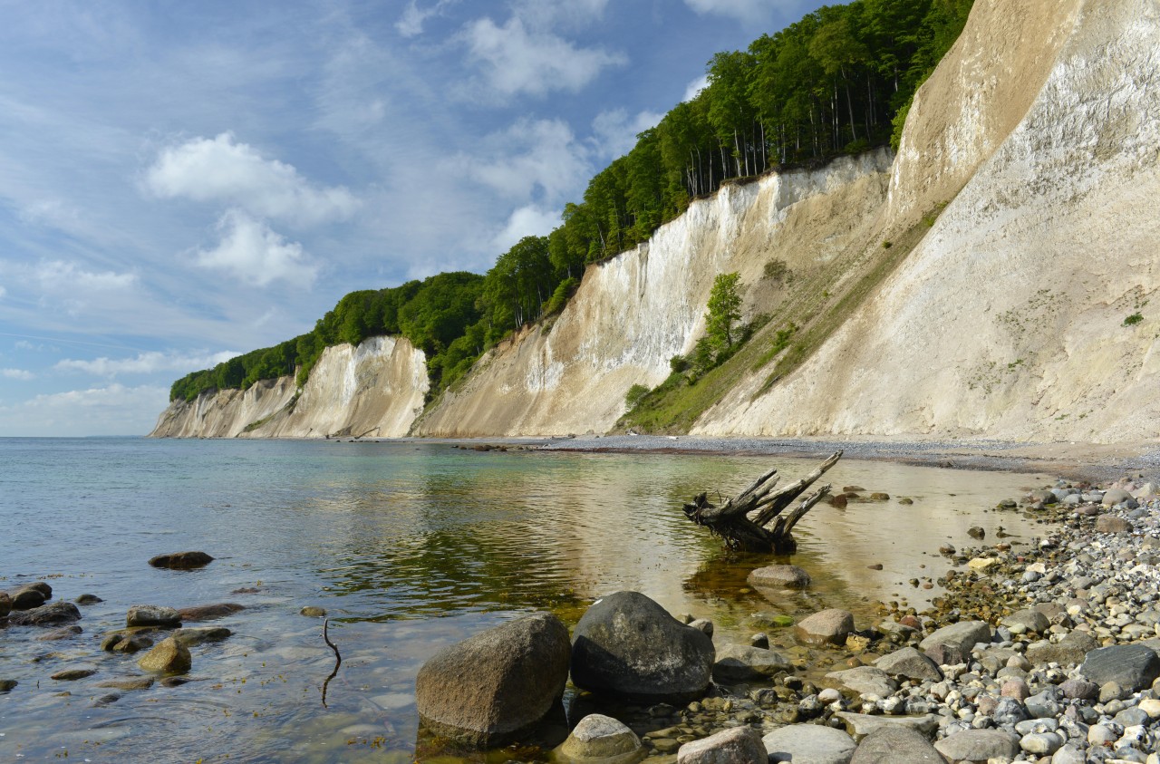 Die Wissower Klingen im Nationalpark Jasmund auf Rügen. 