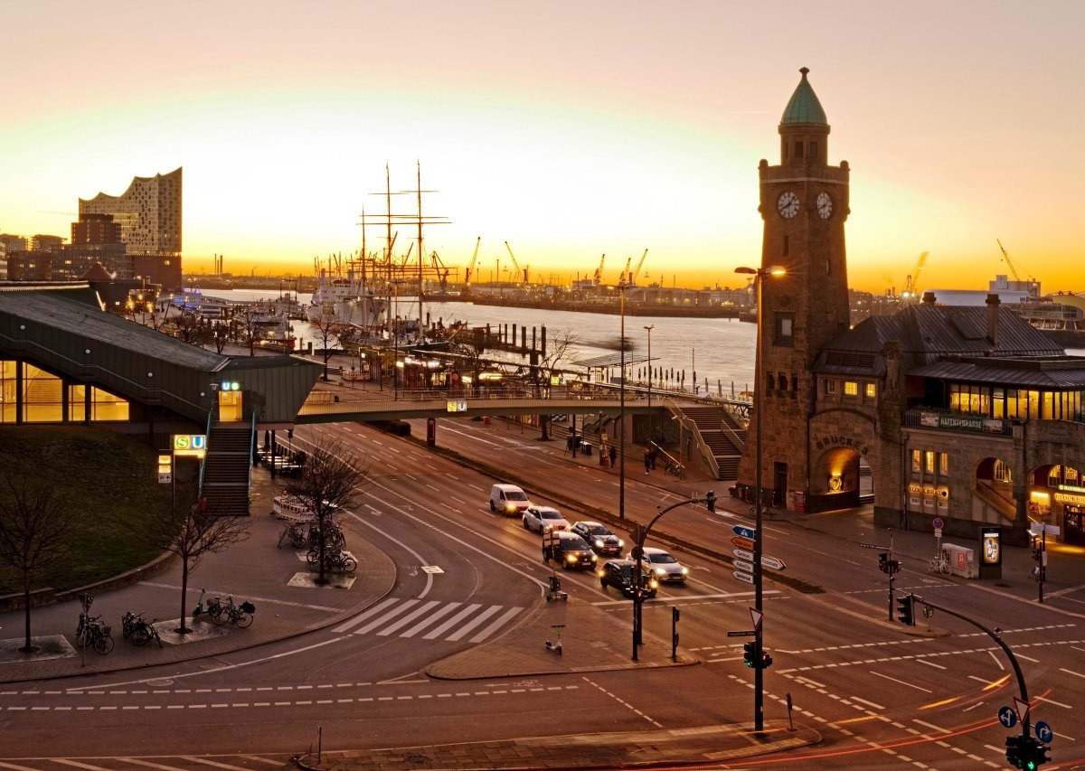 Hamburg Hafen.jpg