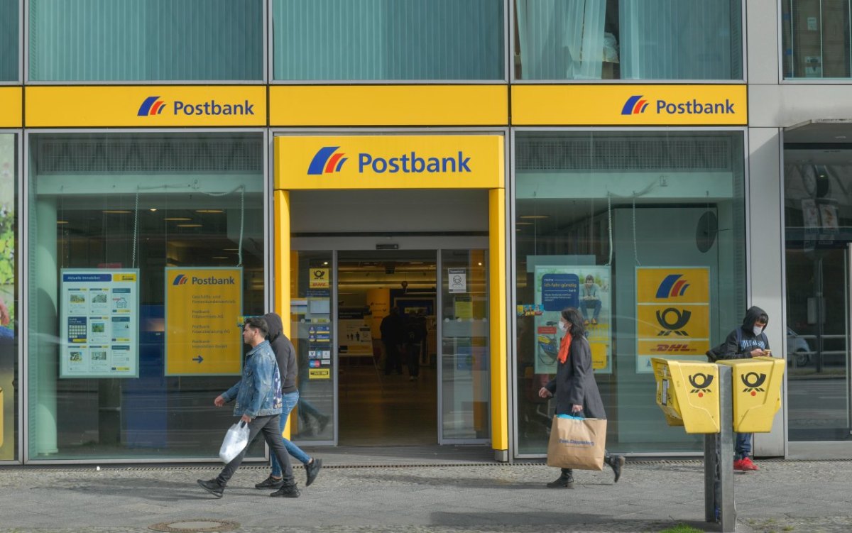 Postbank Hamburg.jpg