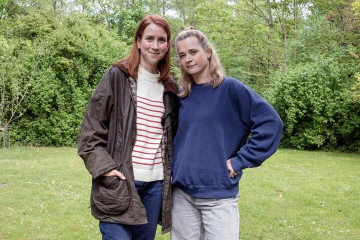 Die „Mordsschwestern“ ermitteln in Flensburg: Viktoria (Lena Dörrie, l.) und Felicitas "Feli" Lorentzen (Caroline Hanke).