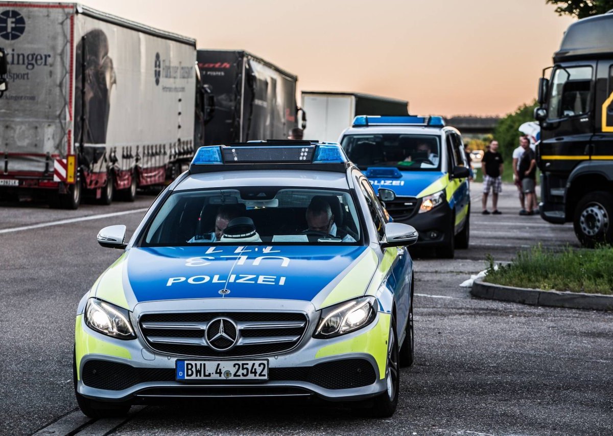 Polizei A7 Rendsburg.jpg