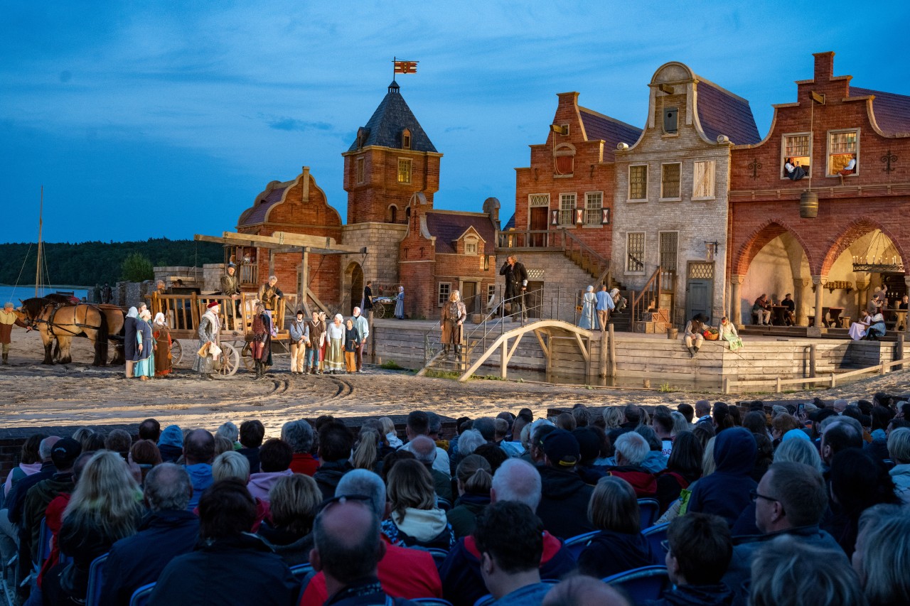 Die Störtebeker Festspiele auf Rügen laufen bis September