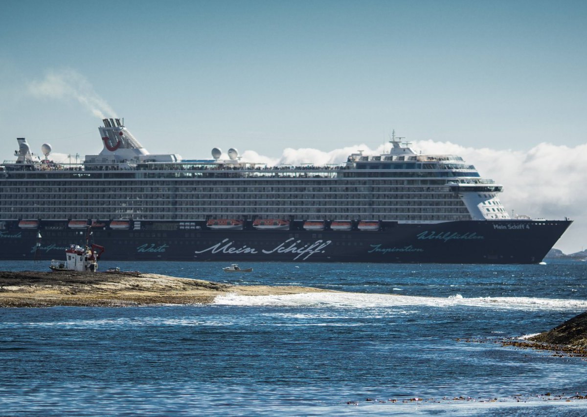 Mein Schiff.jpg