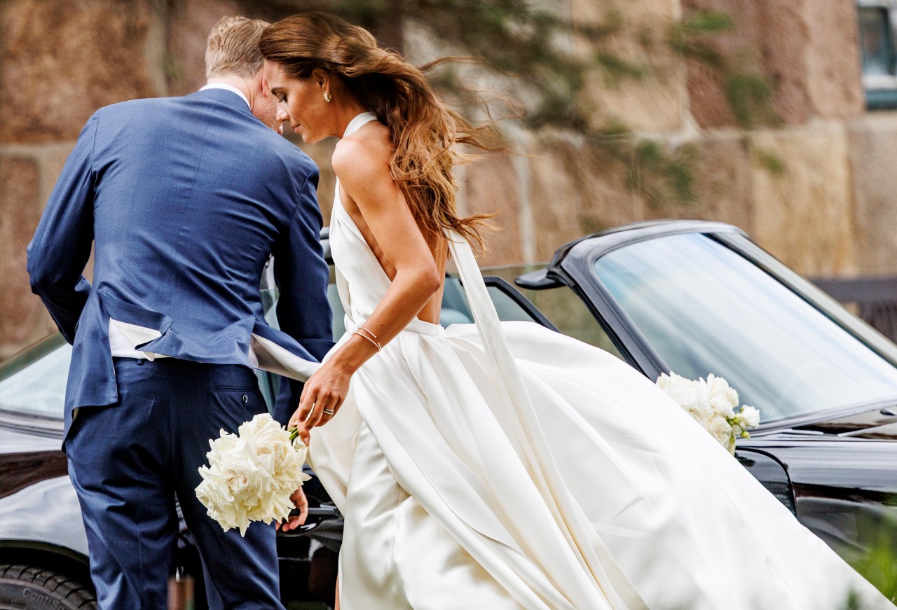 Eine Insiderin berichtet, wie sie in die Lindner-Lehfeld Hochzeit am Wochenende auf Sylt involviert war. 