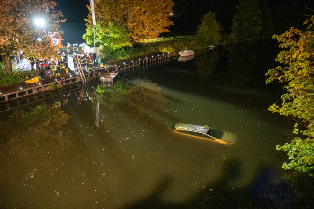 Statt nach Hause, ging's für ein Paar ins Wasser