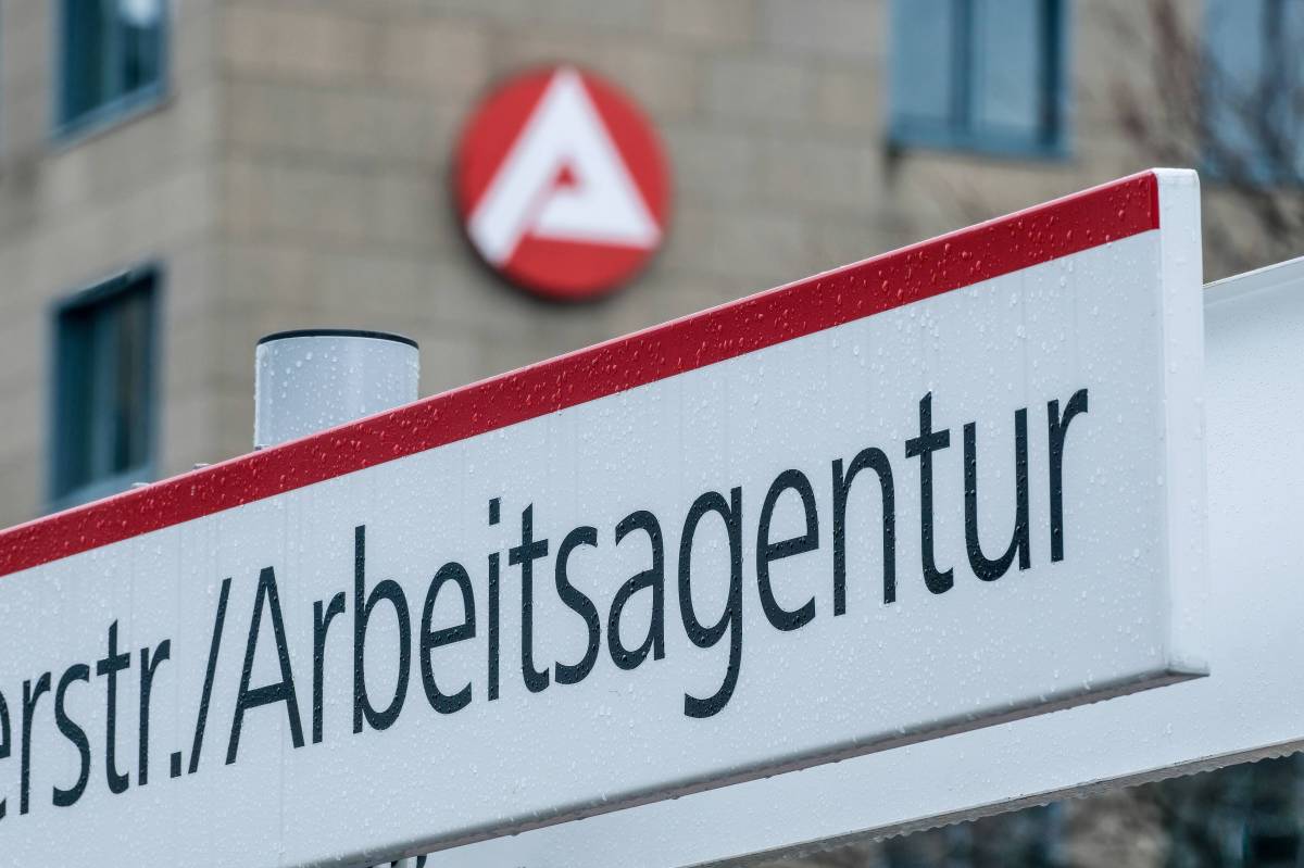 Dem Jobcenter Hagen wird vorgeworfen, E-Mails nicht zu bearbeiten. So Ã¤uÃŸert sich das Amt zu den VorwÃ¼rfen!
