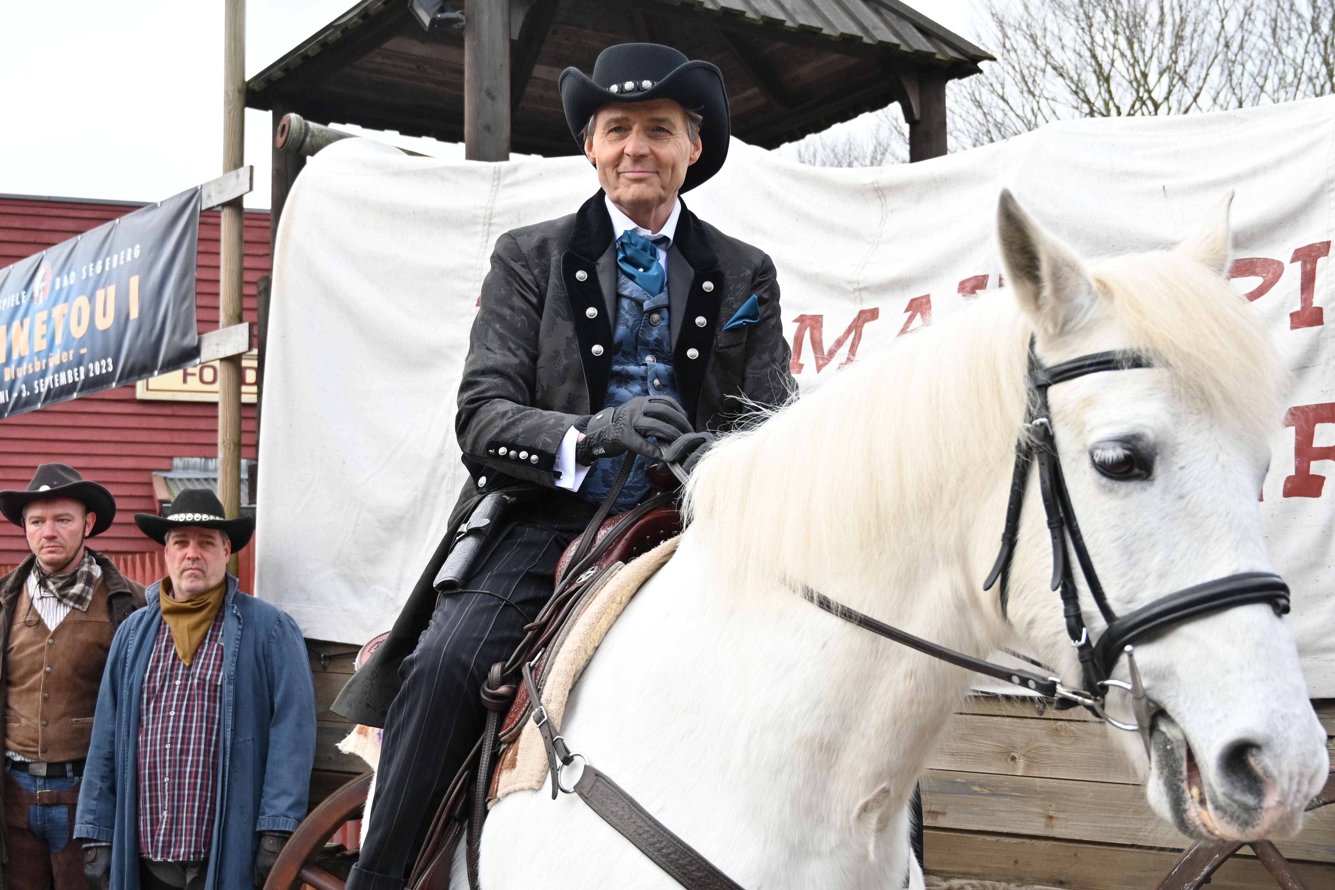 Wolfgang Bahro als Gängsterboss Santer