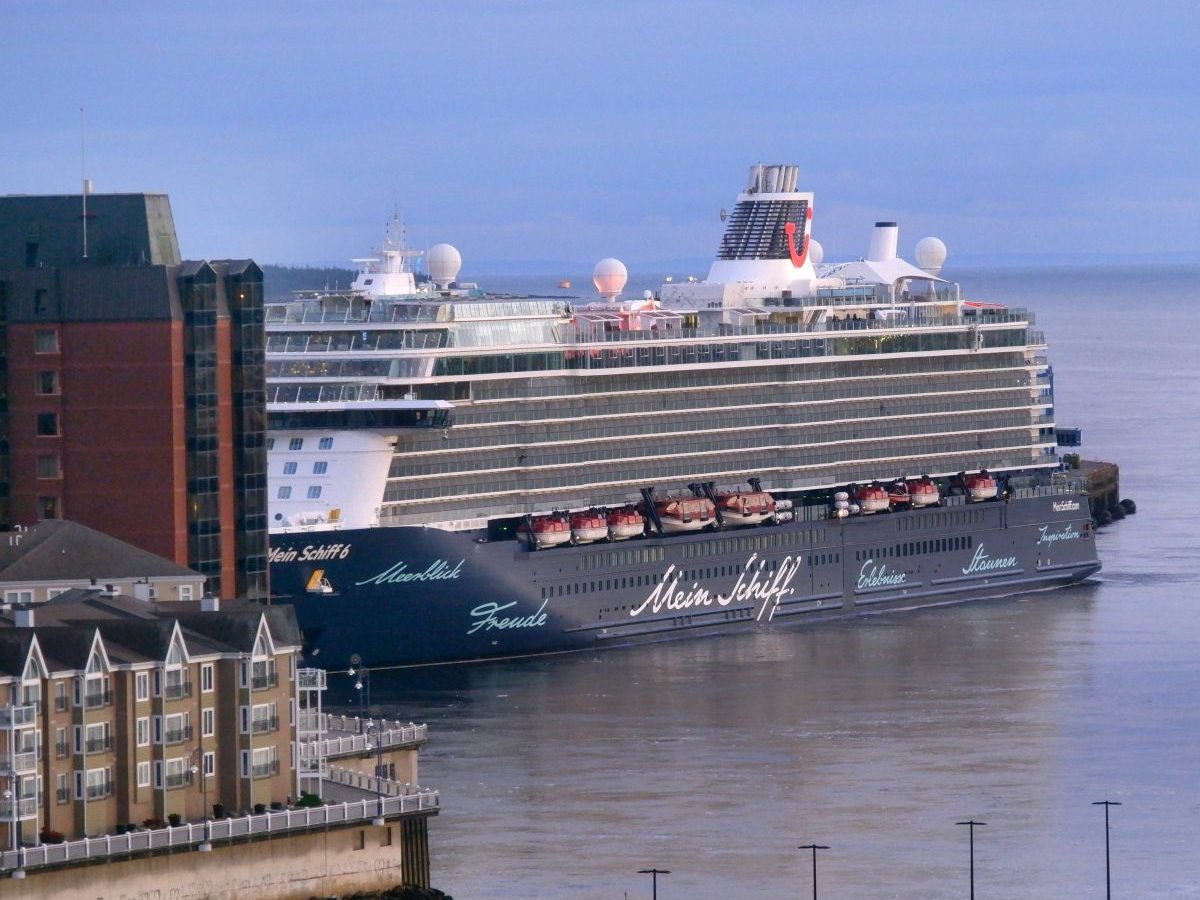 Kreuzfahrt-Mein Schiff