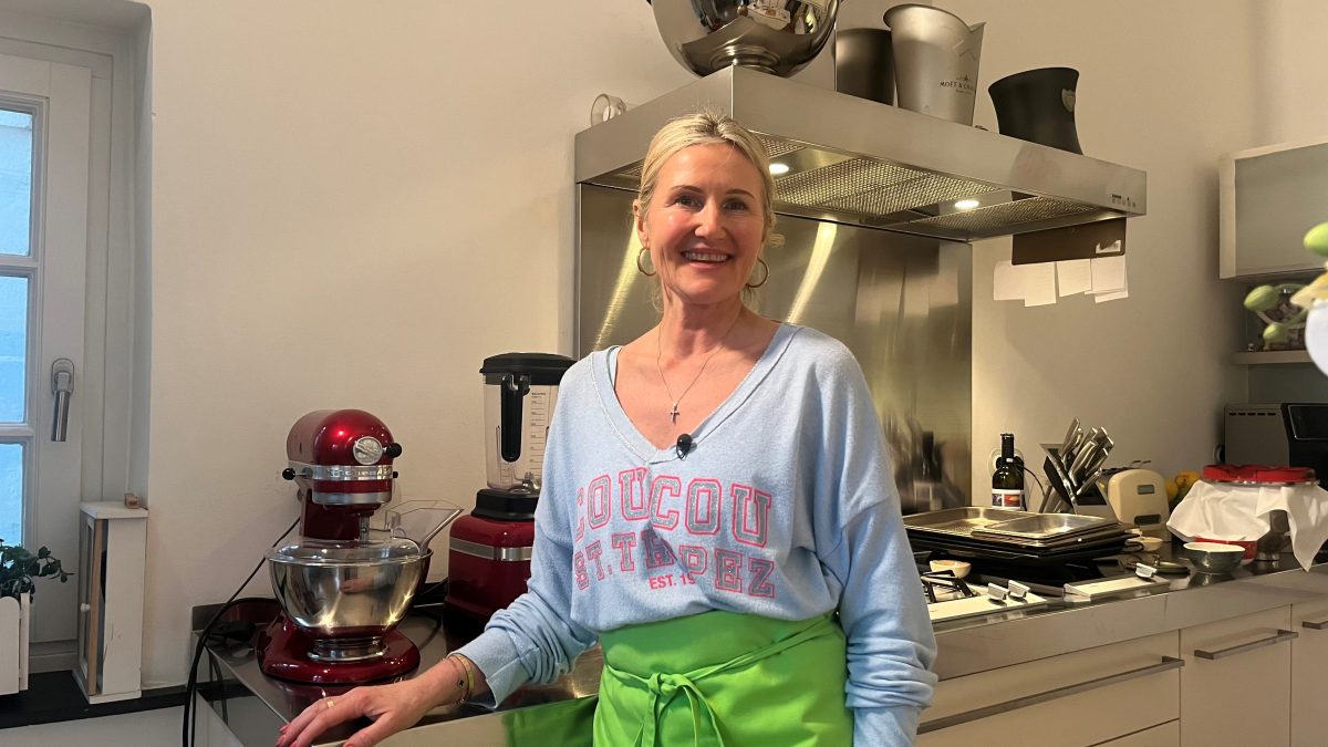Am Tag 5, ist die Gastgeberin Larissa bei â€žDas perfekte Dinnerâ€œ (VOX) in Hamburg.