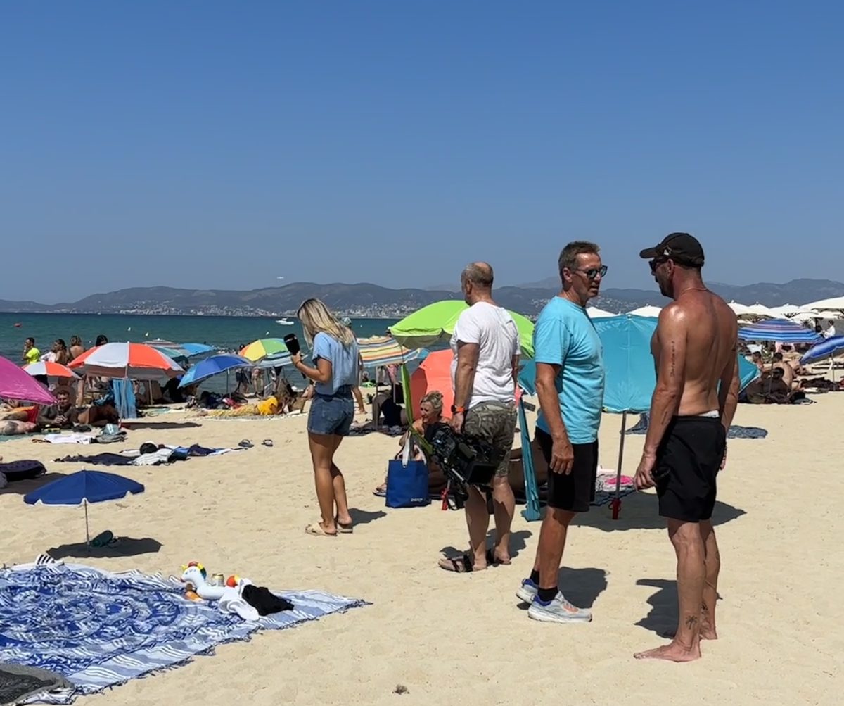 Plötzlich taucht Megastar Jürgen Milski an der Playa de Palma auf Mallorca auf.