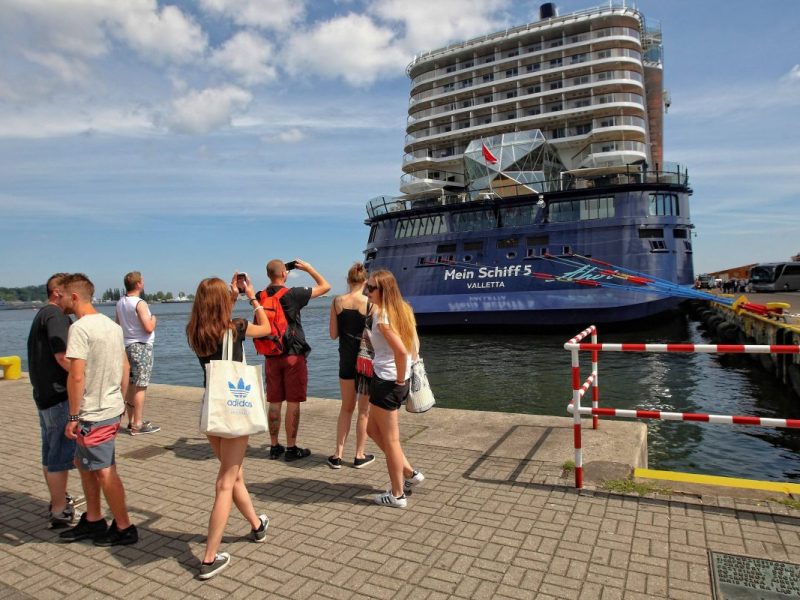 „Mein Schiff“: Urlauber wollen Geld sparen – und begehen diesen teuren Fehler