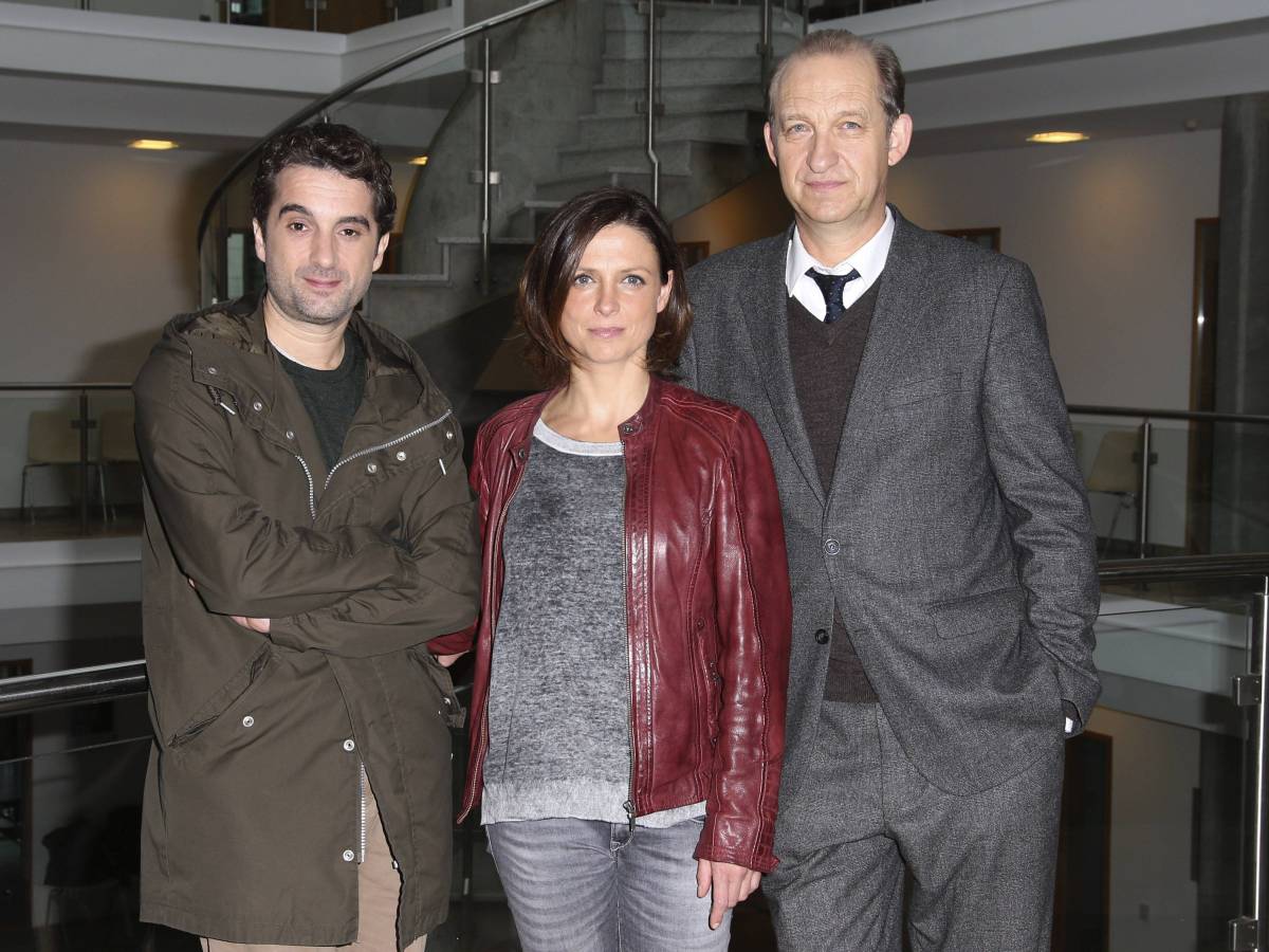 Oliver Wnuk, Julia Brendler und Peter Heinrich Brix von der ZDF-Serie "Nord Nord Mord".