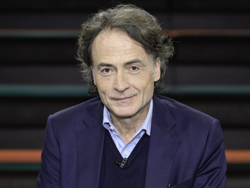 Giovanni di Lorenzo, Moderator