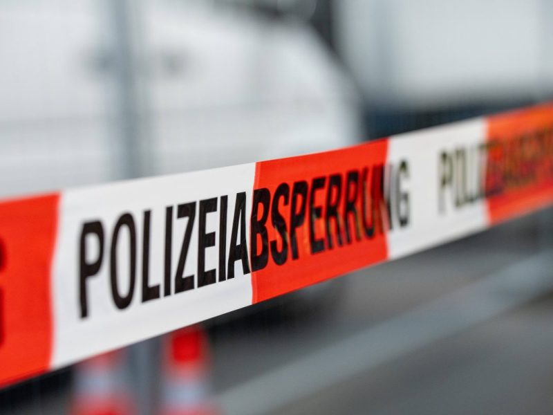 Polizeiabsperrung, Symbolbild